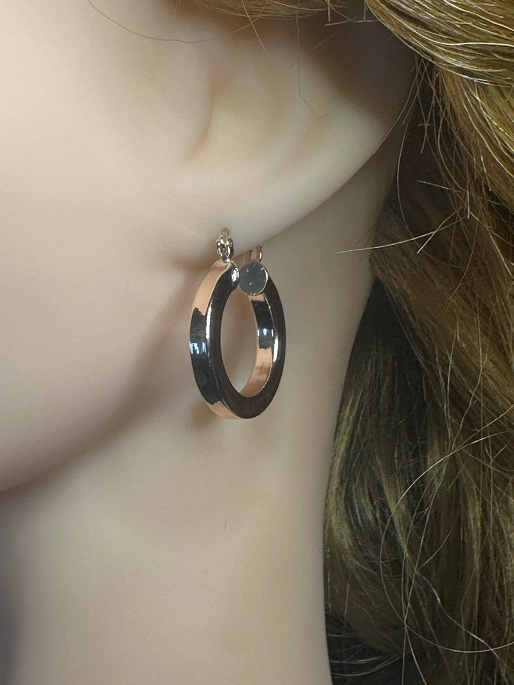 Chunky Gold Tone Hoop Earrings – Brass